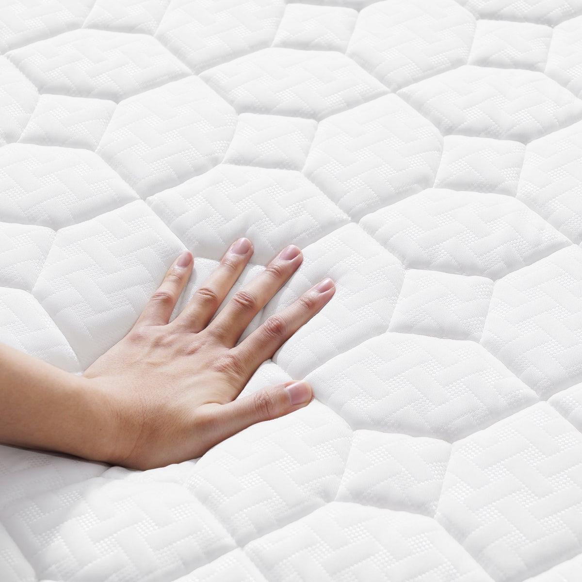 Zinus Core Comfort 6" Full Mattress, Innerspring Mattress in a Box